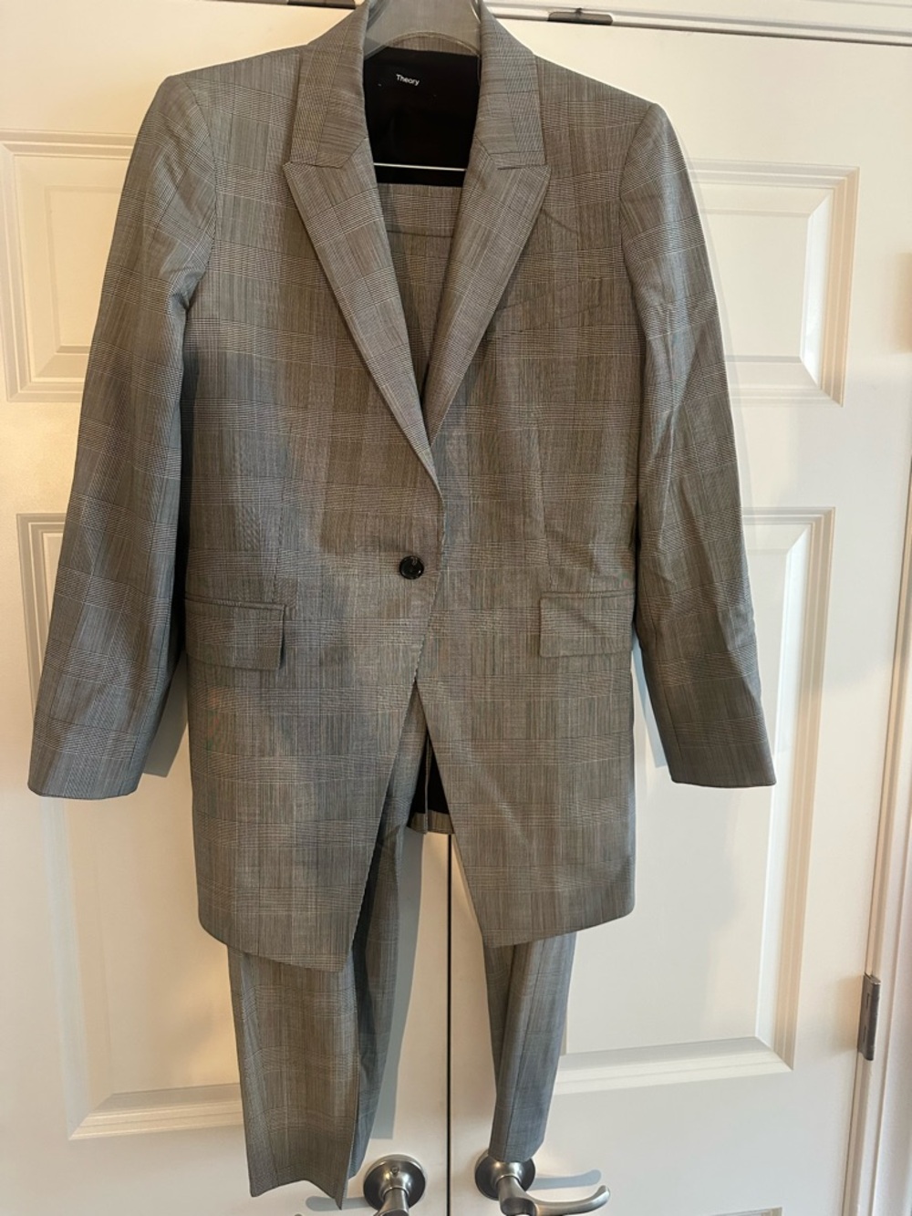 Theory ladies Etienne blazer and Treeca pants. Size 10. Black plaid.